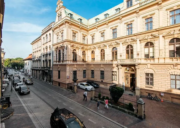 Apartament Szpitalna 20 3 *